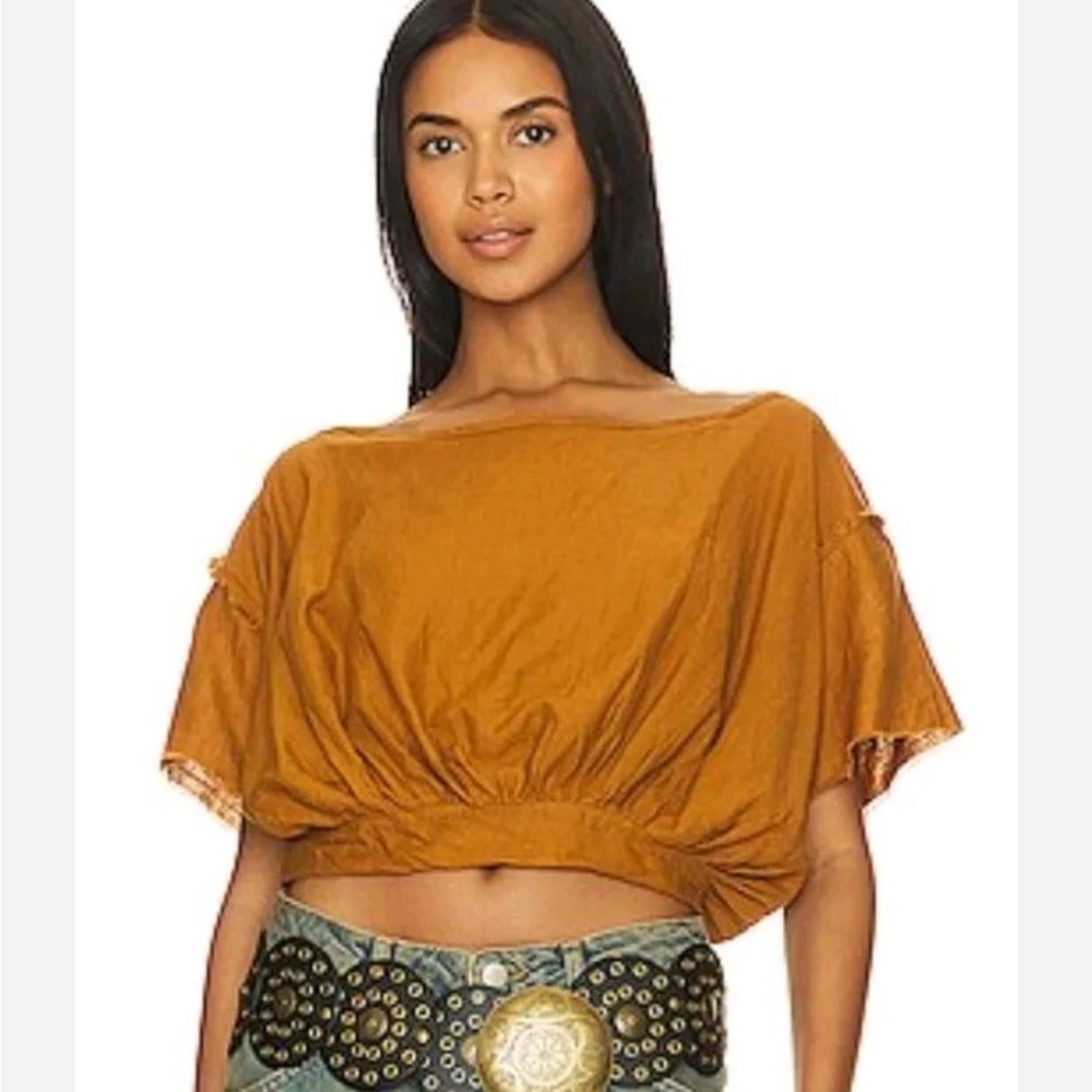 NWT- We The Free Cloud 9 Cropped‎ Bubble Tee - size Large